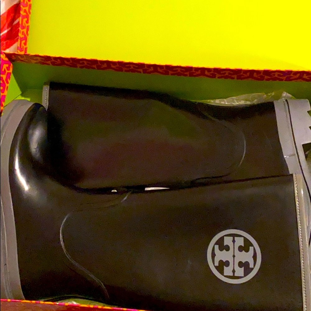 Tory Burch Rainboots